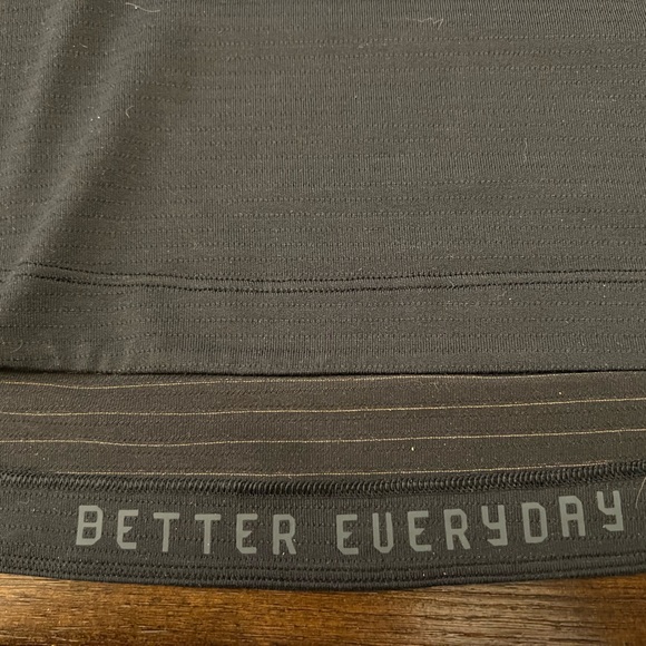Mens Lululemon better everyday shirt - Picture 2 of 7